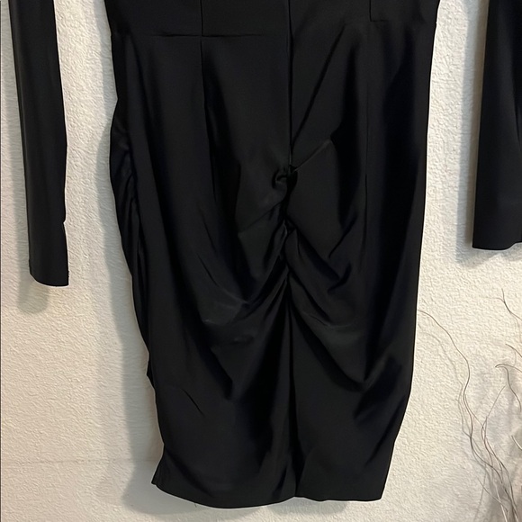 Black Plunge Neck Long Sleeve Bodycon Dress - Picture 3 of 4
